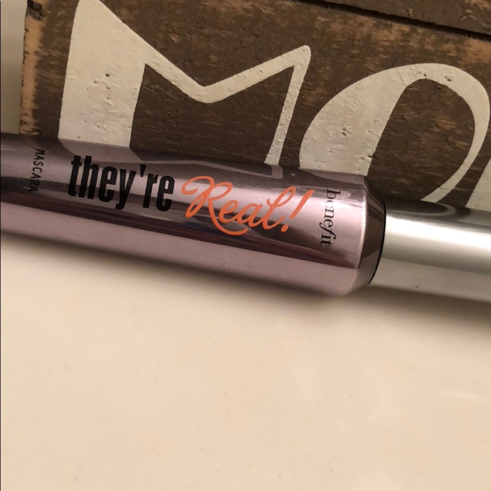 They’re Real! Mascara by Benefit
